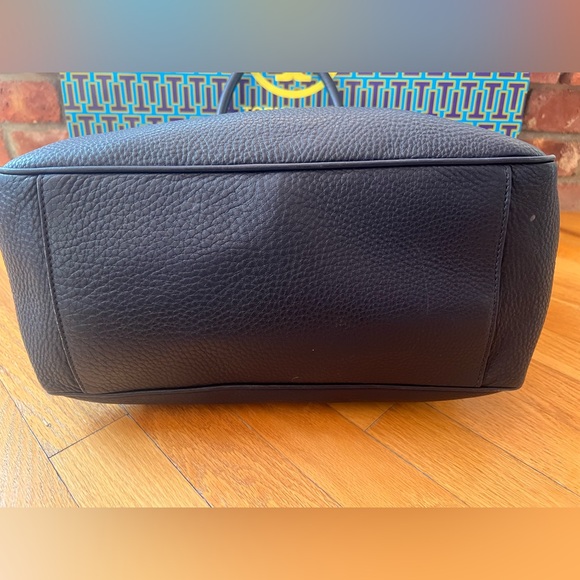 Tory Burch Navy Thea Triple-Zip Satchel - Picture 4 of 15